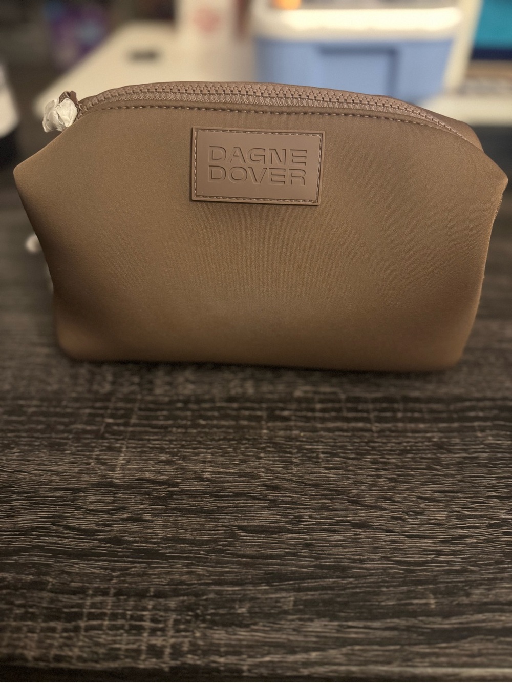 Dagne Dover Small Hunter Neoprene Toiletry bag in Dune - Picture 3 of 5